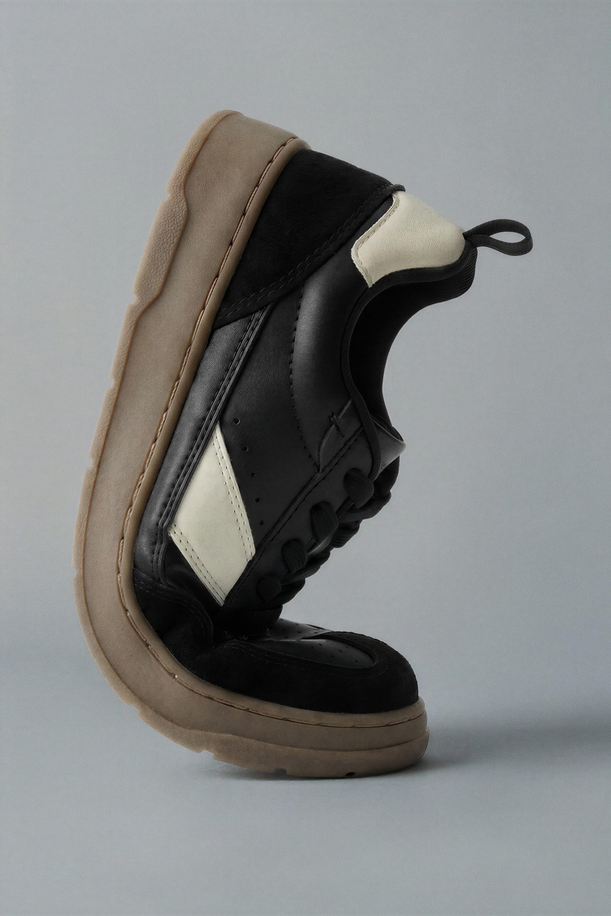 BAREFOOT LEATHER SNEAKERS